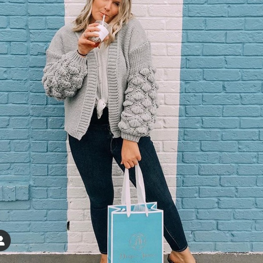 Bubble sleeve cardigan